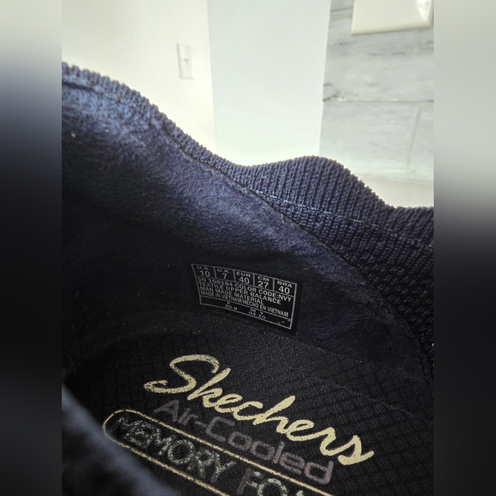 Sketchers Seager Sneaker Scalloped Knit Womens Size 10 - Picture 2 of 5